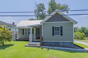 2939 Caledonia St, Marianna, FL 32446 - Photo 1