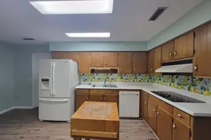 767 S Longwood Cir, Panama City, FL 32405 - Photo 10