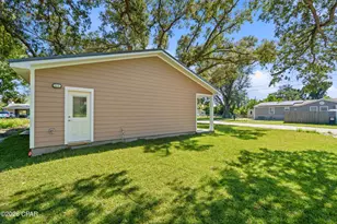 2201 E 6th St, Panama City, FL 32401 - Photo 30