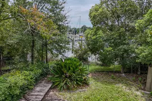 2402 E 2nd Ct, Panama City, FL 32401 - Photo 6