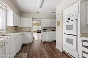 2402 E 2nd Ct, Panama City, FL 32401 - Photo 52