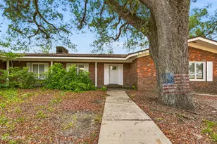 2402 E 2nd Ct, Panama City, FL 32401 - Photo 56