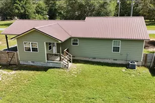 6601 Grande Oak Loop, Grand Ridge, FL 32442 - Photo 18