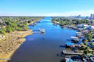 8501 N Lagoon Dr, Panama City, FL 32408 - Photo 6