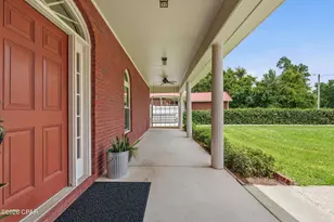 5133 Indian Bluff Dr, Youngstown, FL 32466 - Photo 2