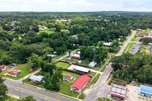 717 Sinclair St, Chipley, FL 32428 - Photo 36