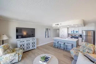 11347 Front Beach Rd, Panama City Beach, FL 32407 - Photo 10