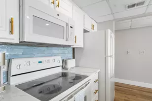 11619 Front Beach Rd, Panama City Beach, FL 32407 - Photo 10