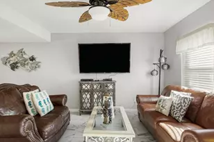17462 Front Beach Rd, Panama City Beach, FL 32413 - Photo 14
