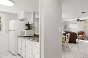 17462 Front Beach Rd, Panama City Beach, FL 32413 - Photo 10