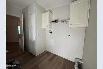 1861 Oak Ridge Avenue, Grand Ridge, FL 32442 - Photo 28