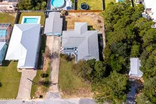 327 Shasta St, Panama City Beach, FL 32413 - Photo 6