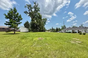 2895 Watson Dr, Marianna, FL 32446 - Photo 46