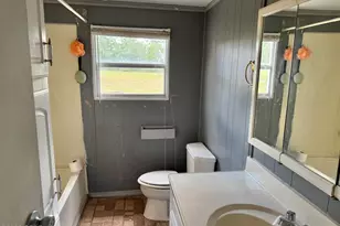 12933 Farm Rd, Southport, FL 32409 - Photo 18