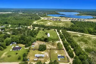 12933 Farm Rd, Southport, FL 32409 - Photo 6