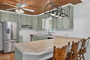 1099 8th Ave, Graceville, FL 32440 - Photo 10