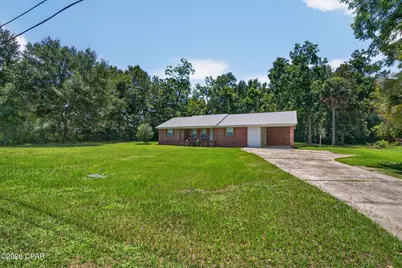 1099 8th Avenue, Graceville, FL 32440 - Photo 2