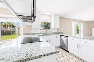 1902 Sutherland Rd, Lynn Haven, FL 32444 - Photo 12