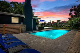 8829 N Lagoon Dr, Panama City, FL 32408 - Photo 2