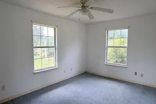 9906 Indian Bluff Rd, Youngstown, FL 32466 - Photo 6