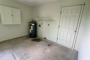 9906 Indian Bluff Rd, Youngstown, FL 32466 - Photo 10