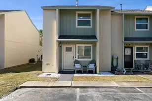 122 W Leslie Ln, Panama City Beach, FL 32407 - Photo 2