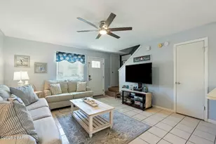 122 W Leslie Ln, Panama City Beach, FL 32407 - Photo 8