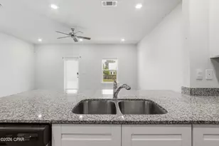 1749 Jakes Dr, Panama City, FL 32405 - Photo 4