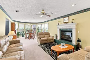 11916 Owenwood Rd, Fountain, FL 32438 - Photo 14