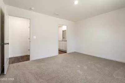 3977 Horizon Avenue, Chipley, FL 32428 - Photo 10