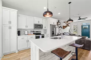 3533 Mill Point Cove, Panama City, FL 32404 - Photo 10