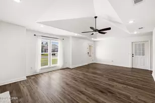 1812 Rhett Pl, Lynn Haven, FL 32444 - Photo 4
