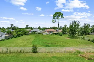 1812 Rhett Pl, Lynn Haven, FL 32444 - Photo 38