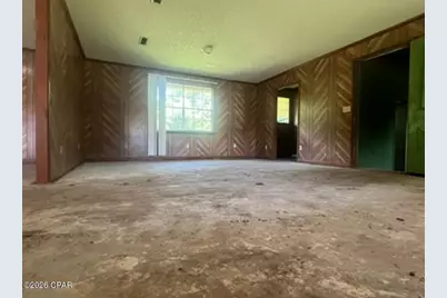 2231 Porter Avenue, Grand Ridge, FL 32442 - Photo 8