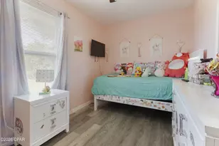 510 E 26th St, Lynn Haven, FL 32444 - Photo 14