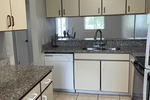 207 E 3rd St, Lynn Haven, FL 32444 - Photo 18