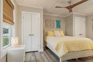 307 Dolphin Dr, Panama City Beach, FL 32413 - Photo 18