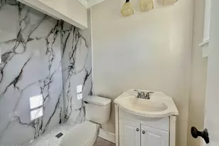 3906 W 24th Ct, Panama City, FL 32405 - Photo 10