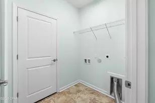 8613 Tropics Ave, Panama City Beach, FL 32413 - Photo 20