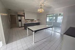215 S Kimbrel Ave, Panama City, FL 32404 - Photo 6