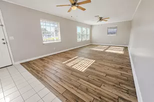 215 S Kimbrel Ave, Panama City, FL 32404 - Photo 2