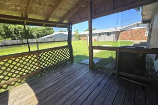 237 Helen Ave, Panama City, FL 32401 - Photo 10