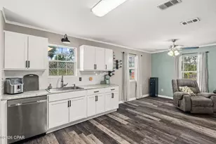 7826 Ponderosa St, Southport, FL 32409 - Photo 14