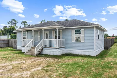 7826 Ponderosa Street, Southport, FL 32409 - Photo 4