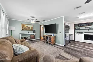 7826 Ponderosa St, Southport, FL 32409 - Photo 10