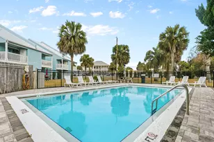 501 Granada Cir, Panama City Beach, FL 32413 - Photo 16