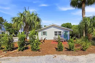 2562 W Co Hwy 30-A Hwy, Santa Rosa Beach, FL 32459 - Photo 1