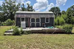 1093 Newton Rd, Bonifay, FL 32425 - Photo 12