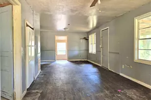 1093 Newton Rd, Bonifay, FL 32425 - Photo 4