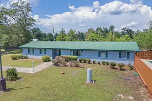 6073 Devorak Dr, Marianna, FL 32446 - Photo 2